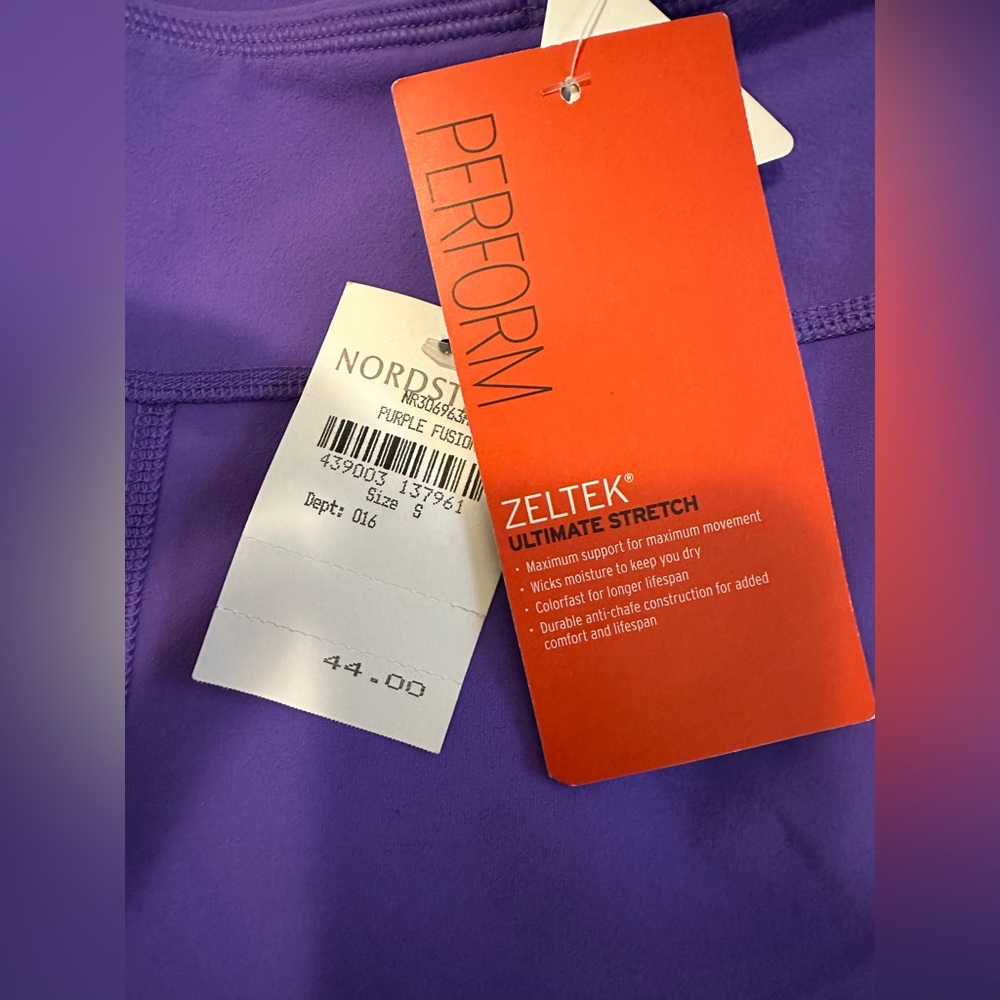 Activewear - Picture 2 of 2